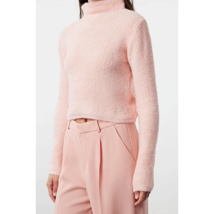 Style Modern Women Crop Standard Sleeve Stand Collar Boucle Knitwear Sweater