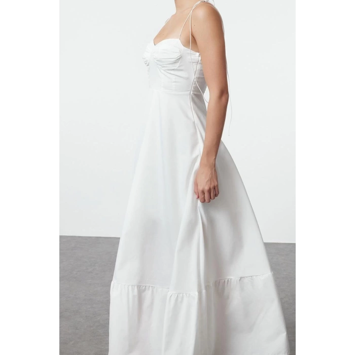 Fashion Style Regular Heart Neck Maxi Length Drape Detailed Woven Dress