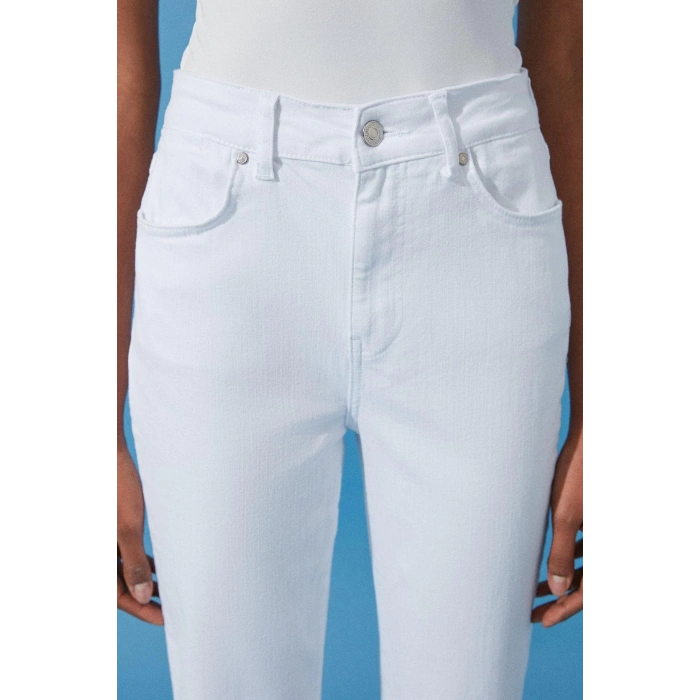 Stil Kadın Moda Denim Kot Pantolon Regular İspanyol Paça Beyaz Yüksek Bel Jeans