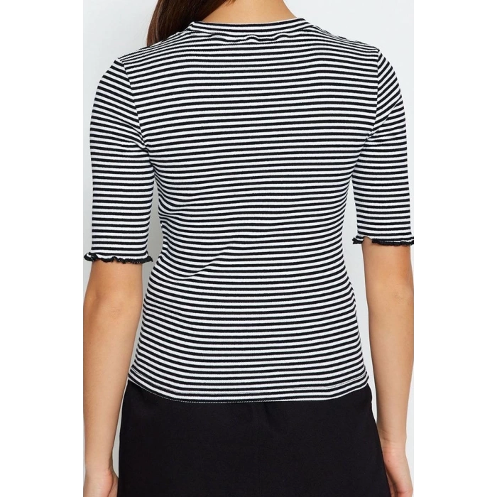 Fashion Crew Neck Knitted Slim Plain Pattern Casual Daily Regular Short Sleeve Blouse