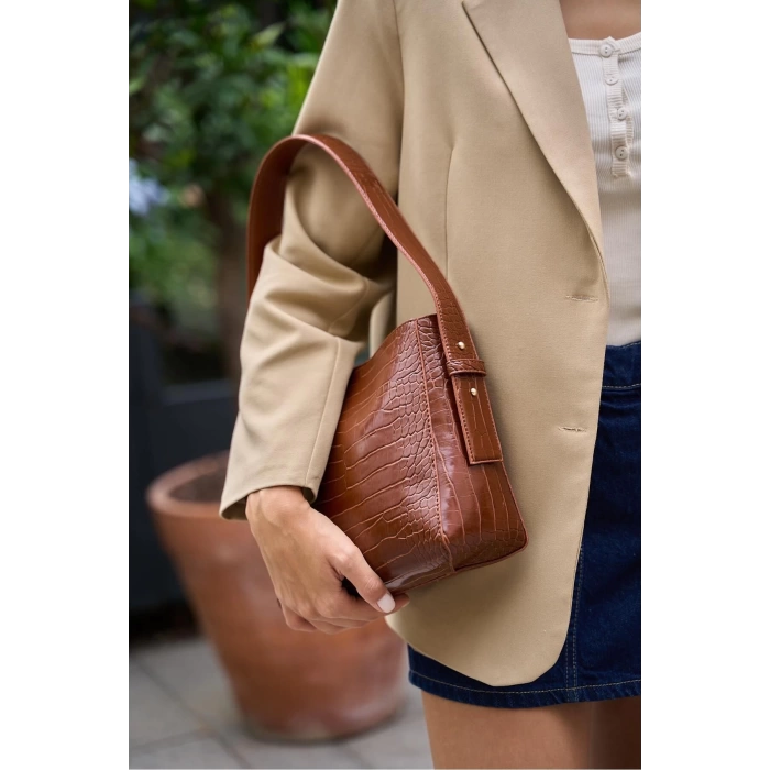 Shopper Yumuşak Deri Ayarlanabilir Askılı Omuz Çantası Vizon