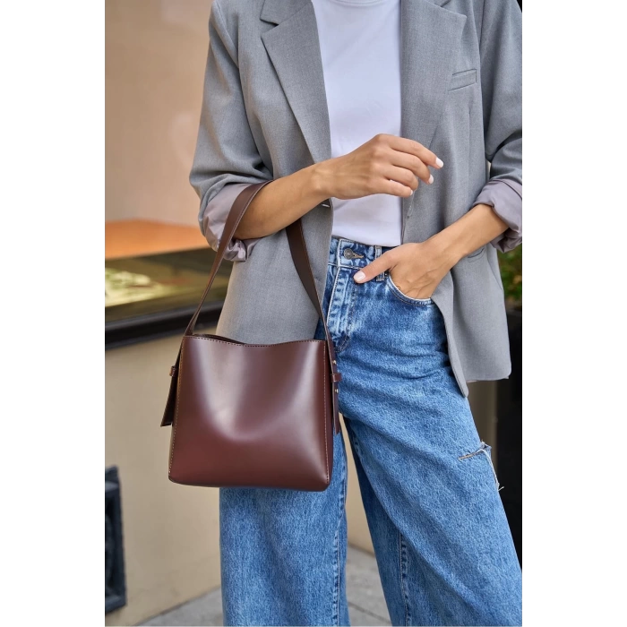 Shopper Yumuşak Deri Ayarlanabilir Askılı Omuz Çantası Vizon