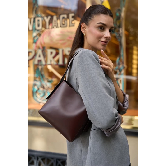 Shopper Yumuşak Deri Ayarlanabilir Askılı Omuz Çantası Vizon