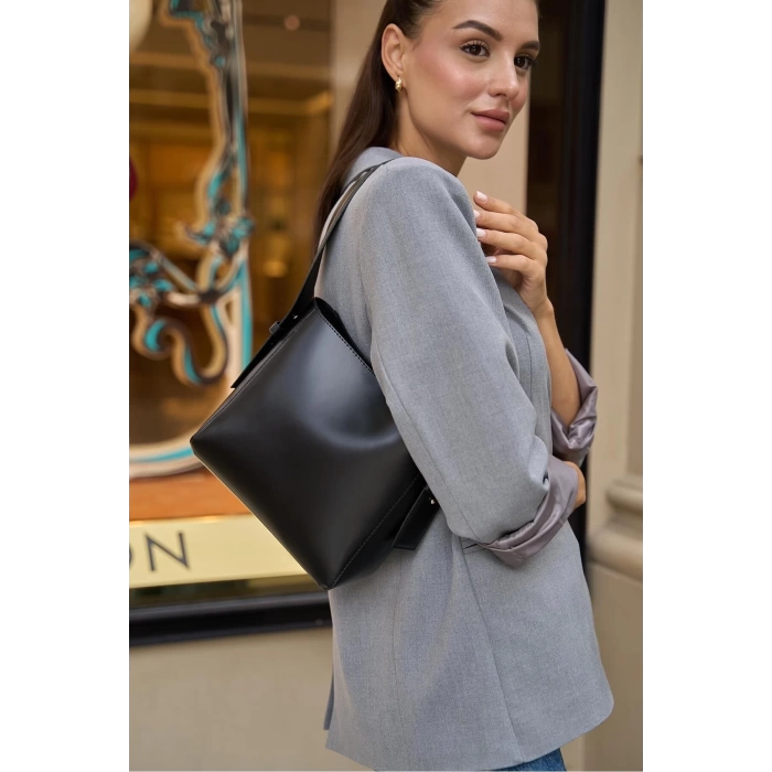 Shopper Yumuşak Deri Ayarlanabilir Askılı Omuz Çantası Vizon