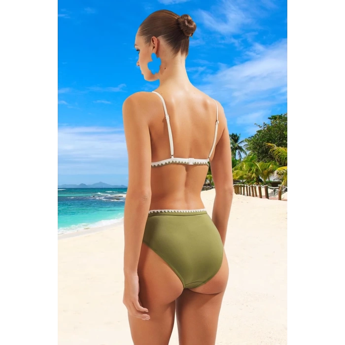 Üçgen Bikini Takımı Ergonomik Kesim Klora Dayanıklı Yüksek Konfor Özel Tasarım Esnek Kumaş