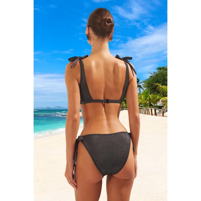 Üçgen Bağlamalı Bikini Takımı Plaj Ve Havuz İçin Şık Detaylı Esnek Kumaş Su Sporları