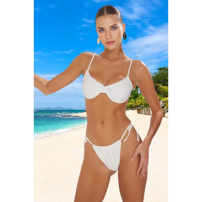 Bikini Takımı Su Sporları İçin Ergonomik Kesim Klora Dayanıklı Yaz Koleksiyonu Esnek Kumaş