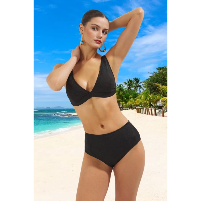 Üçgen Bikini Takımı UV Korumalı Yüksek Konfor Klora Dayanıklı Özel Tasarım Premium Kalite