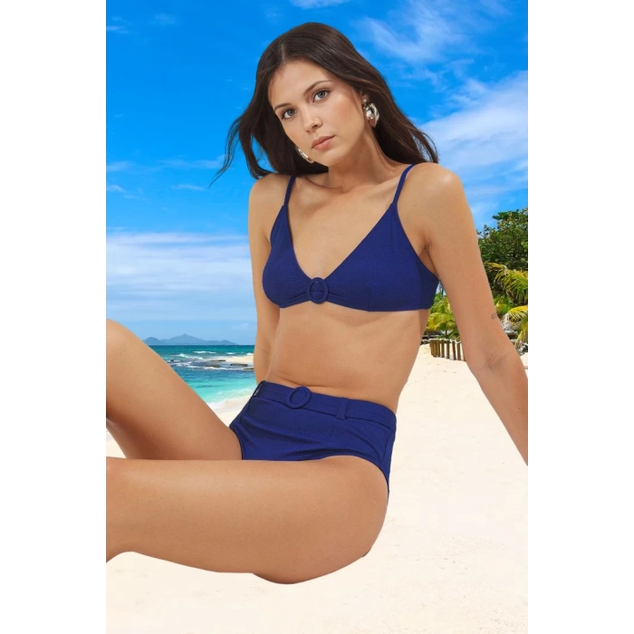 Üçgen Bikini Takımı Ergonomik Kesim Plaj Ve Havuz İçin Şık Detaylı Özel Tasarım UV Korumalı
