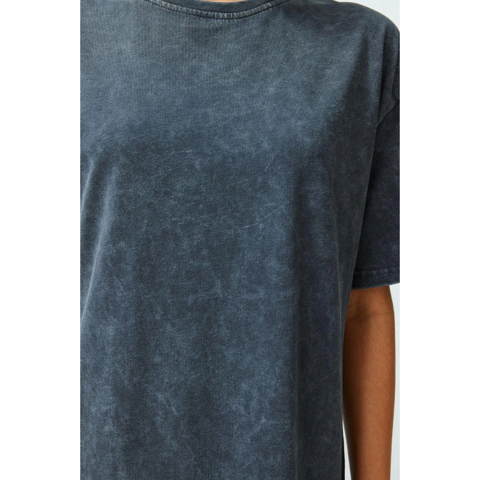 Moda Midi Boy %100 Pamuk Eskitme Efektli Yırtmaçlı Shift Rahat Kesim Örme T-shirt Elbise
