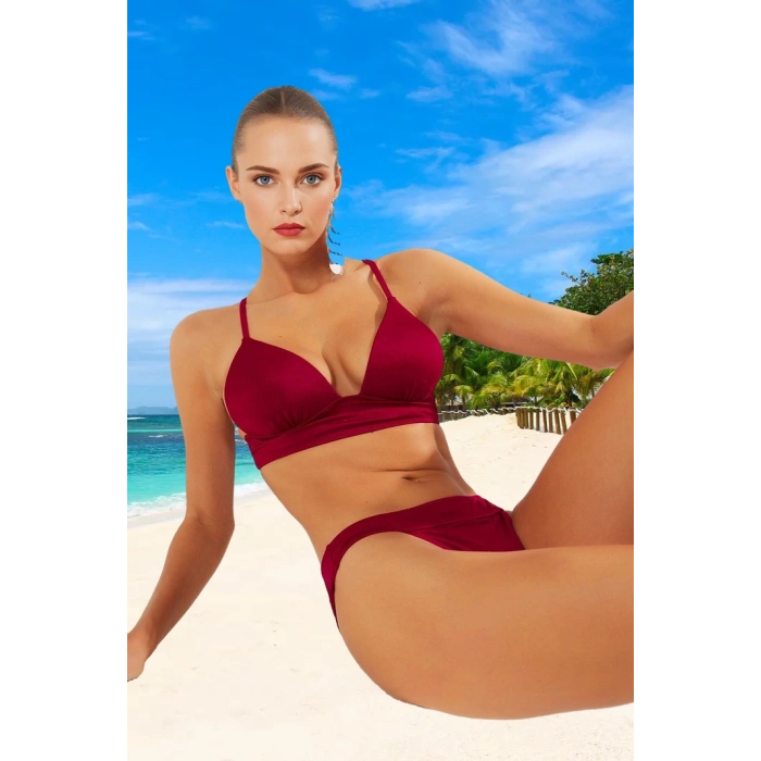 Parlak Üçgen Bikini Takımı Yüksek Konfor Klora Dayanıklı Özel Tasarım