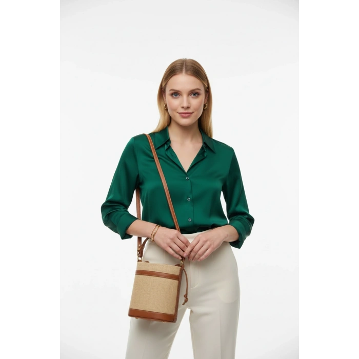 Kadın Kontrast Dikişli Kova Formlu El ve Omuz Kullanımlı Büzgülü Modern Çanta