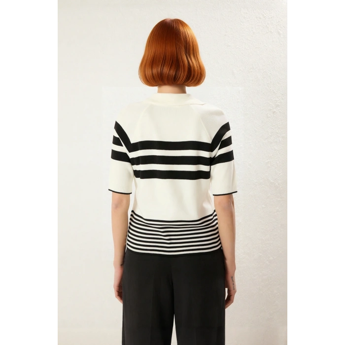 Kadınlara Özel Regular Kalıp İnce Triko Polo Yaka Bluz Şıklık ve Rahatlığı Bir Arada Sunar