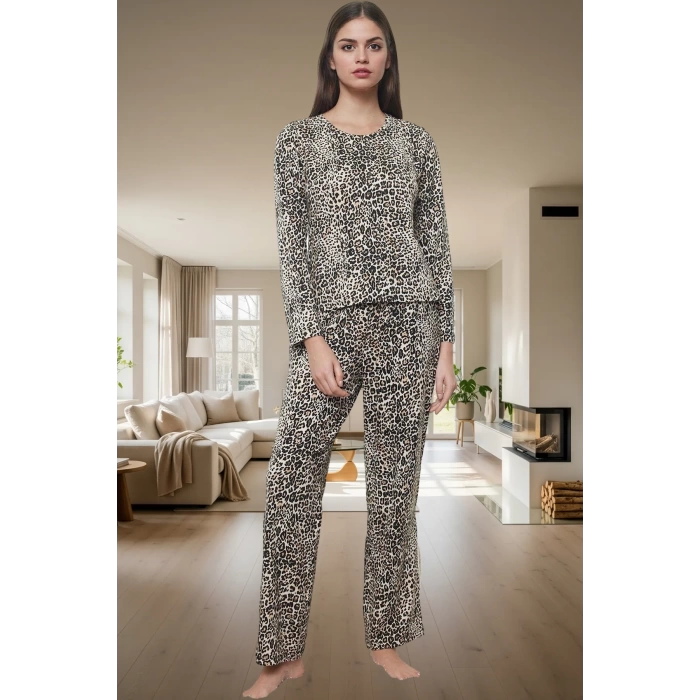 95 Pamuk 5 Elastan Örme Kumaştan Leopar Desenli Pijama Takımı Kış Mevsimi İçin İdeal