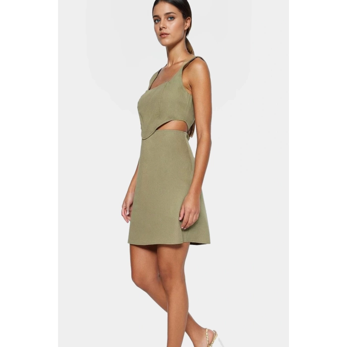 A Line Gabardin Mini Elbise Kolsuz Kare Yaka Cut Out Detay Pamuk Rahat Kullanım