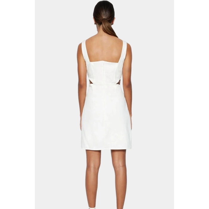 A Line Gabardin Mini Elbise Kolsuz Kare Yaka Cut Out Detay Pamuk Rahat Kullanım