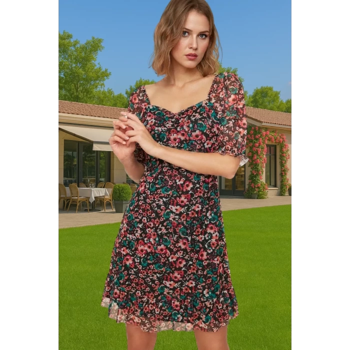 A line Kalp Yaka Kısa Kollu Tül Mini Elbise Polyester Kumaş Rahat Ve Şık Seçkin Malzeme Rahat Ve Şık