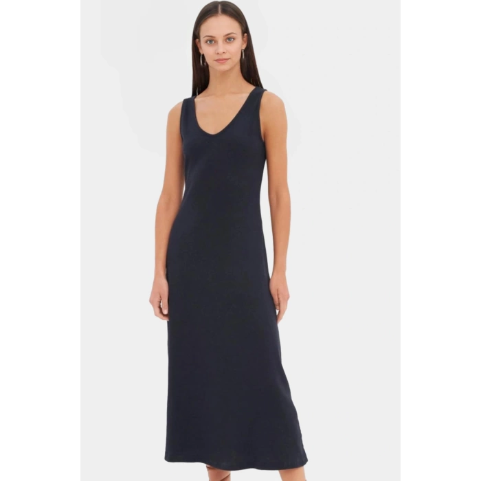 A line Kolsuz Örme Elbise Rahatlık ve Şıklık Bir Arada Premium Kalite Rahat Şık Modern Stil