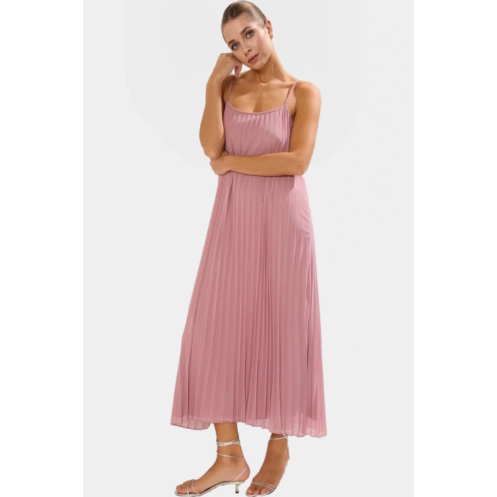 A line Tül Maxi Elbise Örme Kumaş Halter Yaka Yırtmaçlı Rahat Kesim Mükemmel Uyum Trend Tasarım