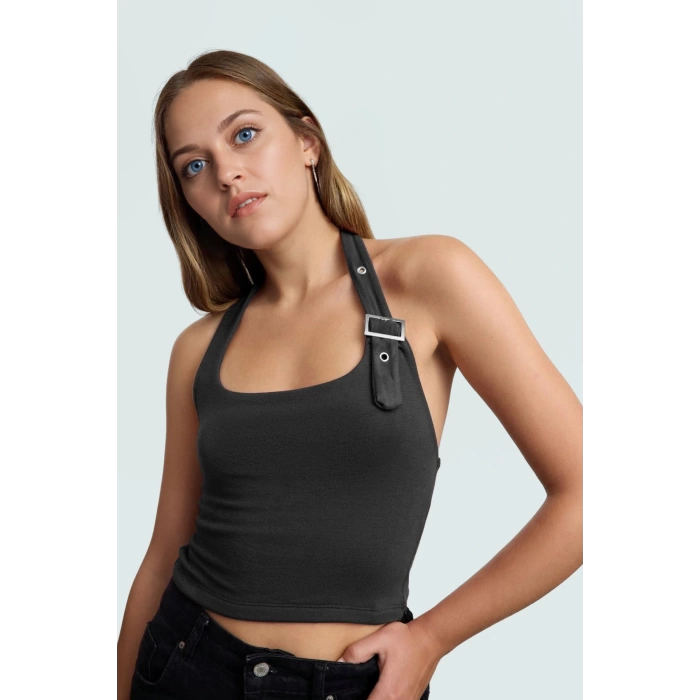 Aksesuar Detaylı Örme Crop Bluz %96 Viskoz %4 Elastan Yazlık Günlük Özenle Seçilmiş