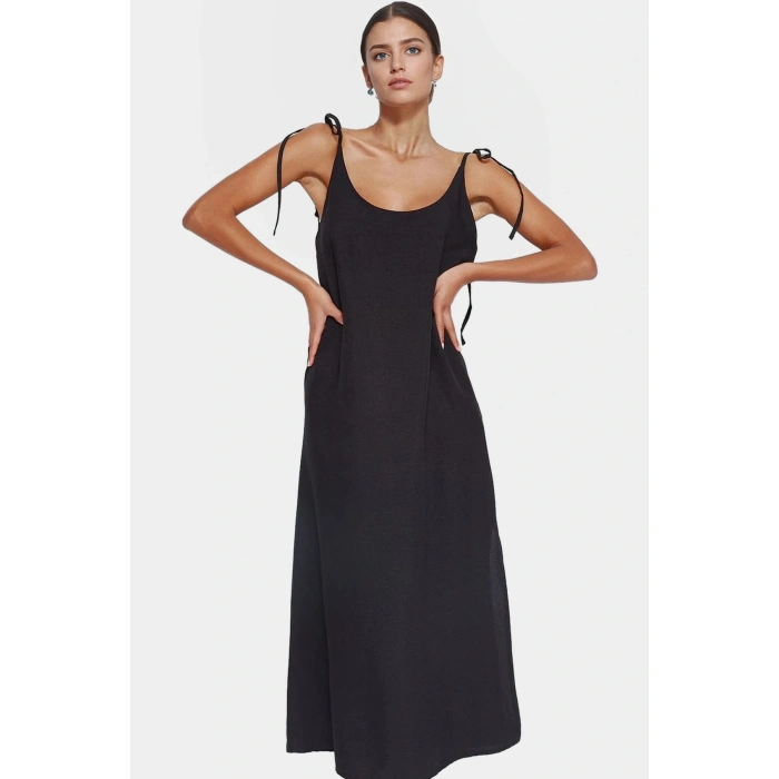 Askılı Midi Elbise Nefes Alan Polyester Kumaş Şık Shift Kesim Günlük Tarz Profesyonel Görünüm