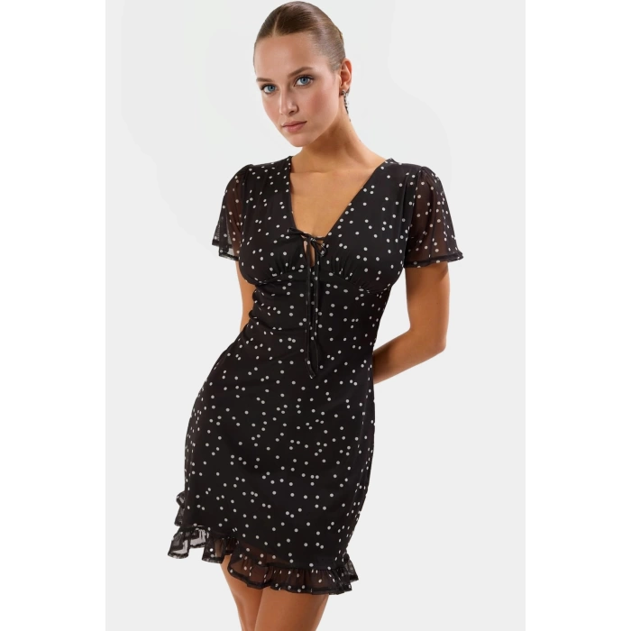 Astarlı Mini Tül Elbise Puantiyeli Bodycon Kesim Kısa Kol Modern Stil