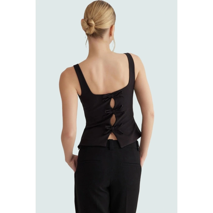 Basic Fitted Bluz Nefes Alan Dokuma Kumaş Kayık Yaka Kaliteli İşçilik Yüksek Kalite