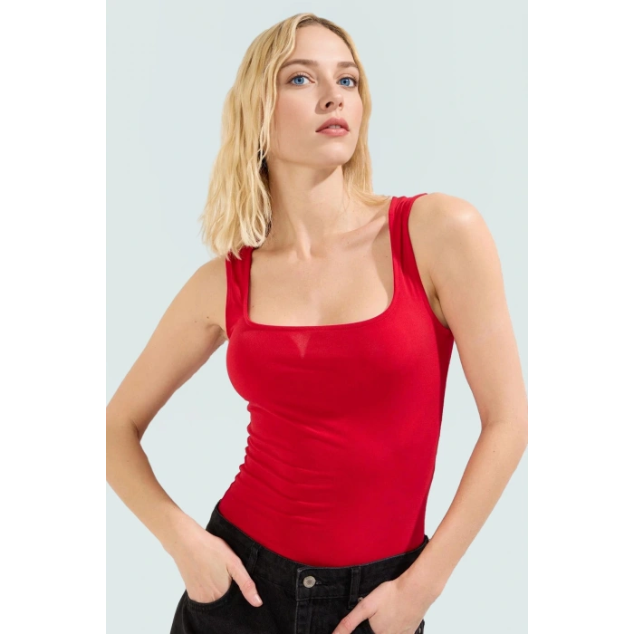 Basic Kare Yaka Bluz Polyester Örme Kumaş Fitted Yazlık Modern Stil Yüksek Kalite