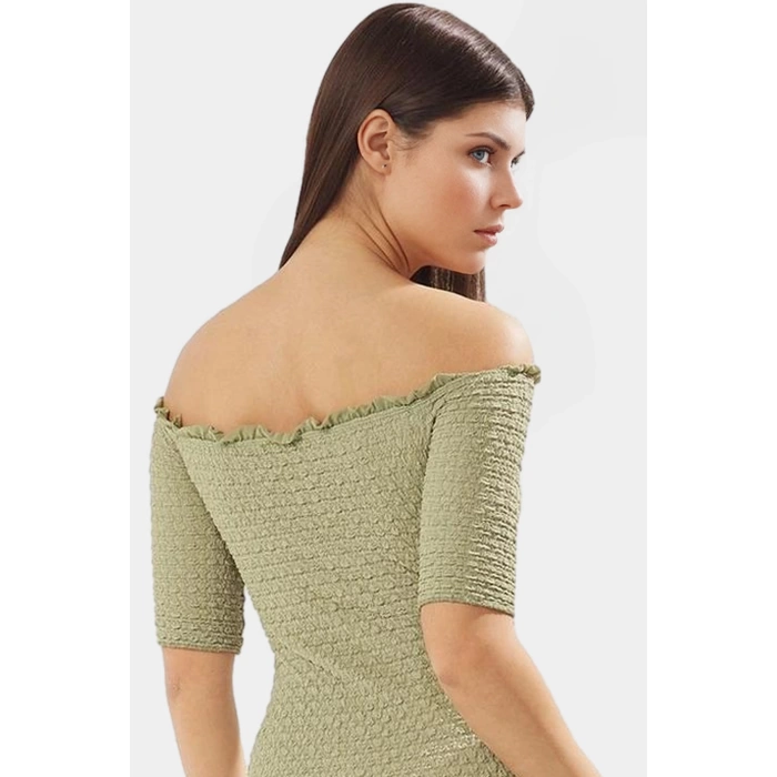 Bodycon Midi Elbise Carmen Yaka Renk Gofre Dokuma Örme Kumaş Uzun Ömürlü Rahat Ve Şık