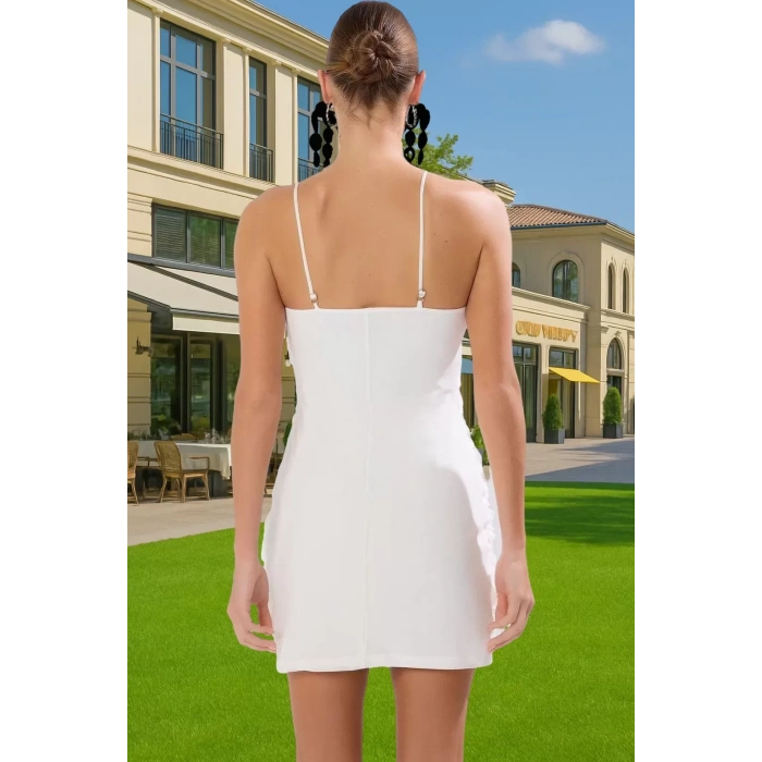 Bodycon Mini Abiye Elbise 3D Gül Aplike Detaylı Polyester Tül Kumaş Kaliteli İşçilik Şık Görünüm