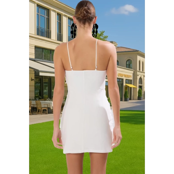 Bodycon Mini Abiye Elbise 3D Gül Aplike Detaylı Polyester Tül Kumaş Kaliteli İşçilik Şık Görünüm