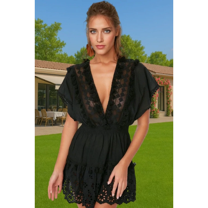 Brode Detaylı V Yaka Pamuklu Mini Elbise Yaz Koleksiyonu Rahat Ve Şık Modern Stil Modern Stil