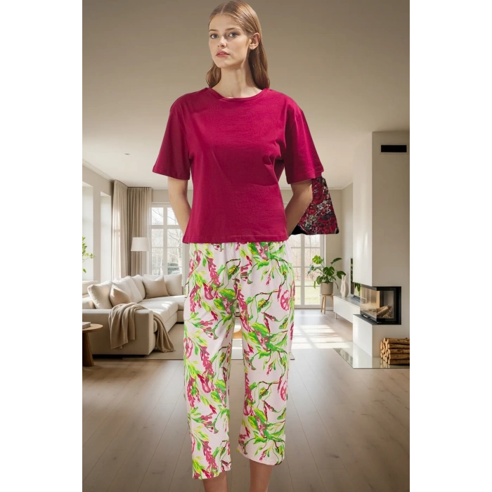 Çiçekli Örme Pijama Takımı Rahat Kesim ve Yüksek Kalite Özenle Seçilmiş Günlük Kullanım İçin