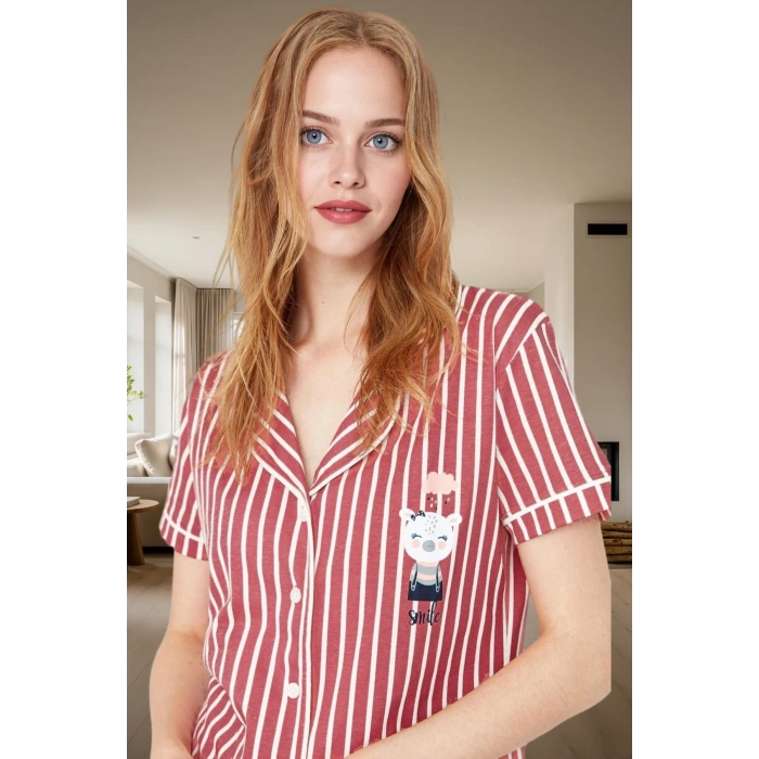 Çizgili Örme Pijama Takımı Rahat Şık ve Nefes Alabilir Özenle Seçilmiş Görünüm