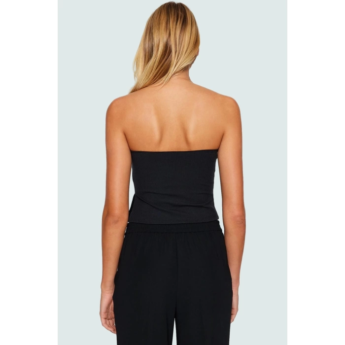 Crop Bluz İnce Askılı Kare Yaka Dokuma Polyester Yazlık Kaliteli İşçilik Trend Tasarım