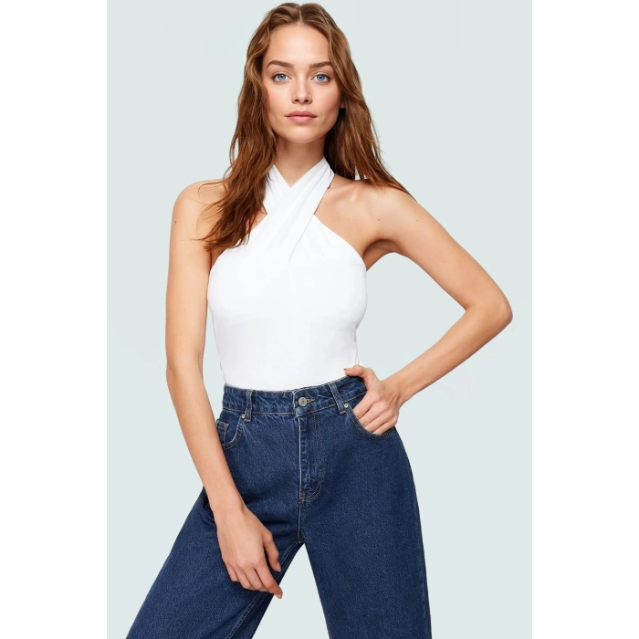 Crop Bluz Örme Boyundan Bağlamalı Rahat Günlük Stil Mükemmel Uyum Premium Kalite