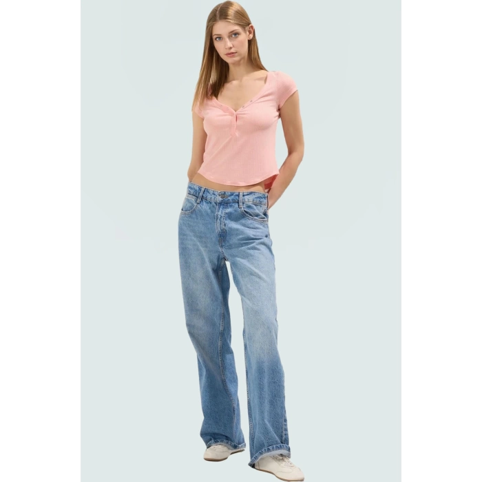 Crop Kısa Kol Bluz V Yaka Fitted Poliviskon Kaşkorse Özenle Seçilmiş Uzun Ömürlü Modern Stil