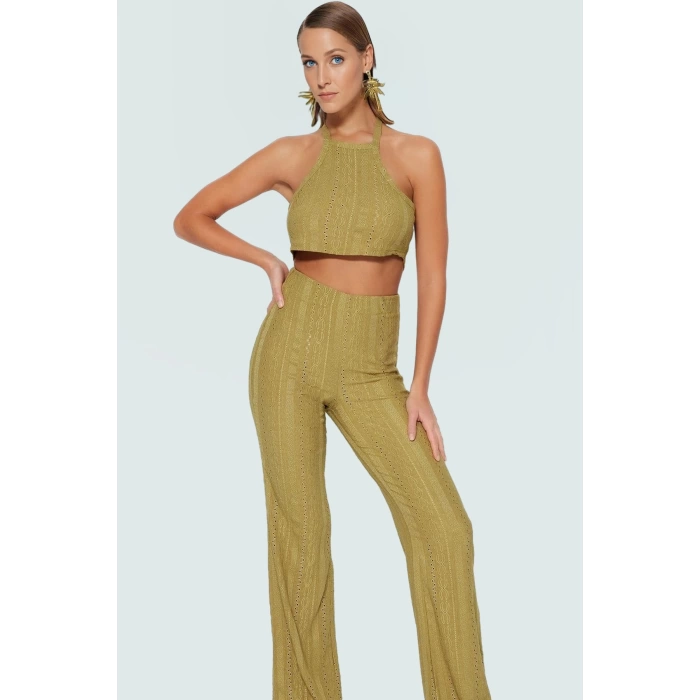 Dantel Detaylı Halter Yaka Crop Bluz ve Geniş Paça Pantolon Plaj Takımı Özel Tasarım
