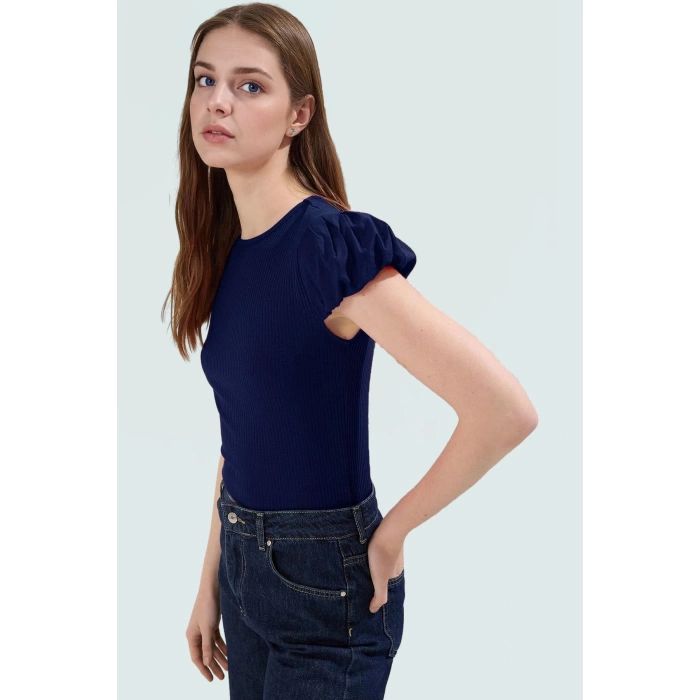 Dokuma Detaylı Kaşkorse Örme Bluz Regular Bisiklet Yaka Feminen Yazlık Günlük Kullanım İçin