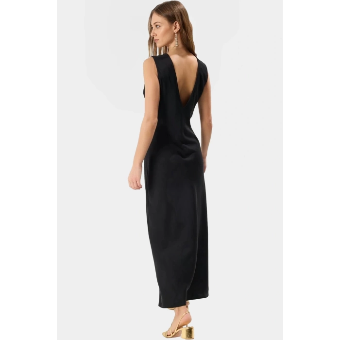 Düz Kesim Saten Maxi Elbise Polyester Elastomultiester Kumaş Kayık Yaka Özenle Seçilmiş