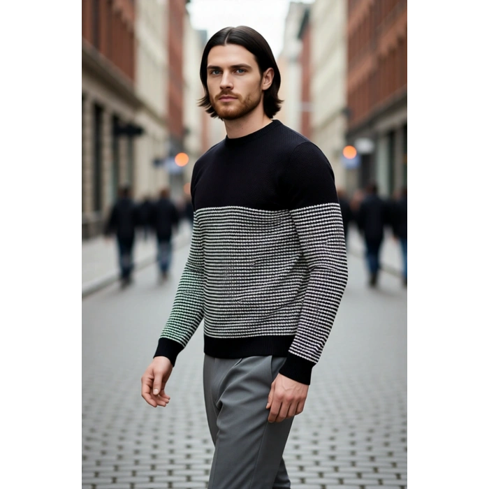 Erkek Bisiklet Yaka Çizgili Triko Kazak Slim Fit Kesimiyle Günlük Stilinize Şıklık Katıyor