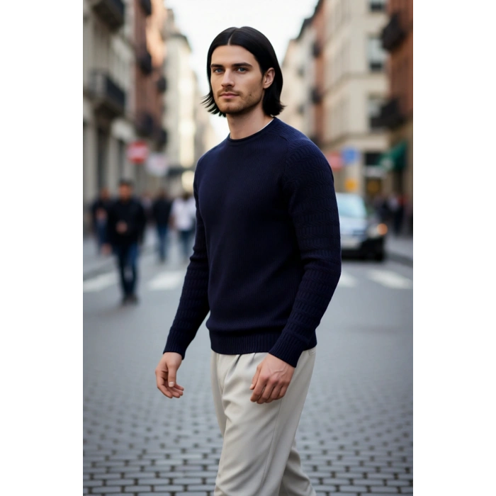 Erkek Bisiklet Yaka Fitted Dokulu Triko Kazak Kış Günleri İçin Konforlu Ve Modern Şıklık Sunar