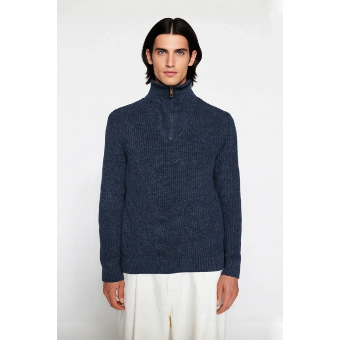 Erkek Casual Giyim İçin İdeal Regular Fit Düz Desen Fermuarlı Balıkçı Yaka Kalın Triko Kazak