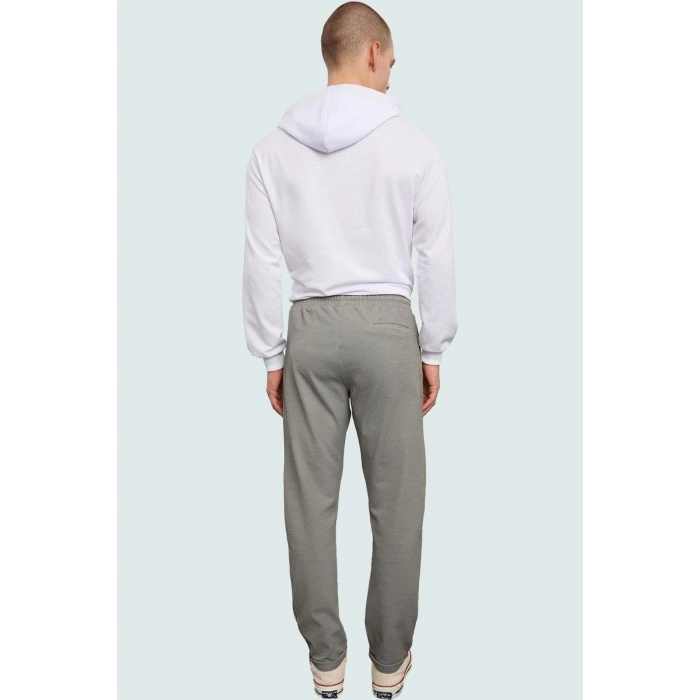 Erkek Dar Paça Uzun Boy Jogger Pantolon Rahatlık ve Şıklık Bir Arada Yaz Aylarının Vazgeçilmezi