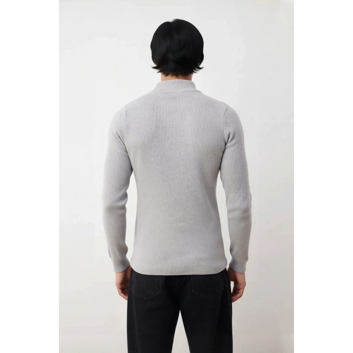 Erkek Dik Yaka Uzun Kol Fitilli Dar Kalıp Triko Kazak Kış Sezonu İçin Modern ve Konforlu Stil