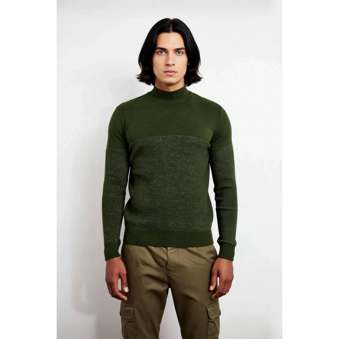 Erkek Dokulu Dik Yaka Triko Kazak Slim Fit Kesimiyle Kış Aylarına Modern Dokunuşlar Katın Kaliteli