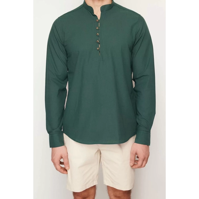 Erkek Moda Uzun Kol Dokuma Koyu Yeşil Slim Fit Yarım Patlı Hakim Yaka %100 Pamuklu Gömlek