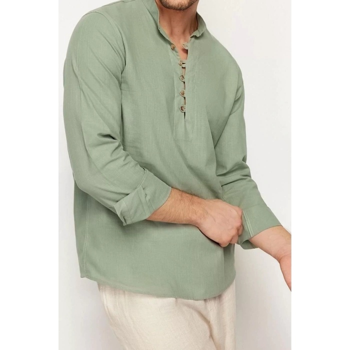 Erkek Moda Uzun Kol Dokuma Koyu Yeşil Slim Fit Yarım Patlı Hakim Yaka %100 Pamuklu Gömlek