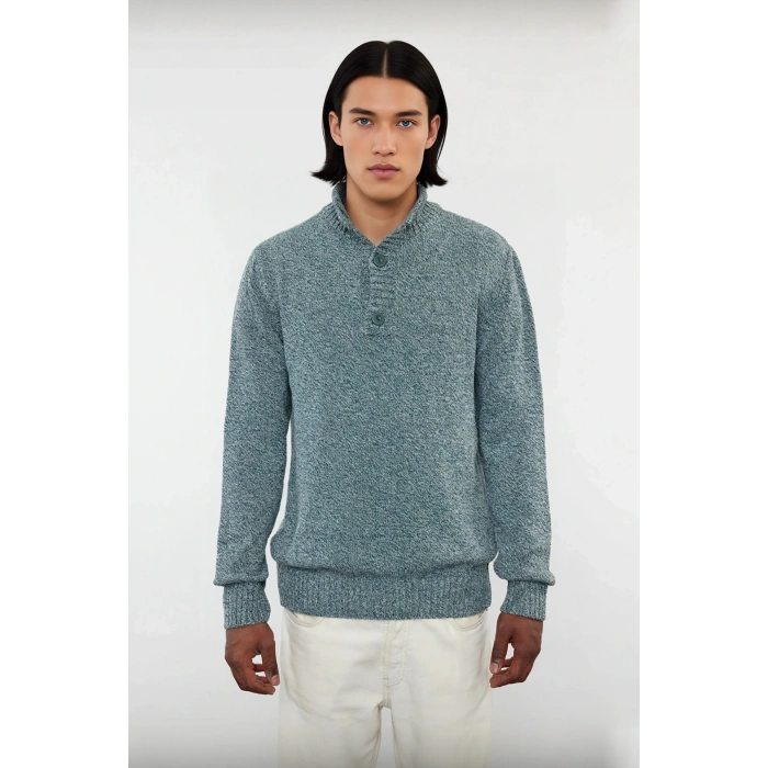 Erkek Modern Düğmeli Dik Yaka Fitted Kalıp Triko Kazak Soğuk Kış Günleri İçin İdeal Şık Seçim