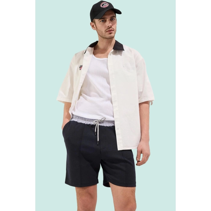 Erkek Modern Straight Kesim Pike Şort Günlük Spor Yaz Kombinleri İçin Stilin Buluştuğu Yer